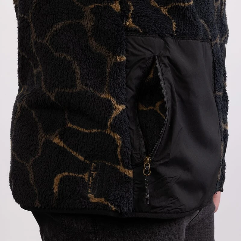 MTHD X TDQ Sherpa Fleece Jacket - Image 14